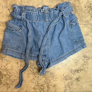 Pacsun paper bag denim shorts- medium wash